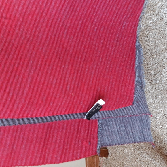 Christina Lee Scarf - Picture 2 of 7